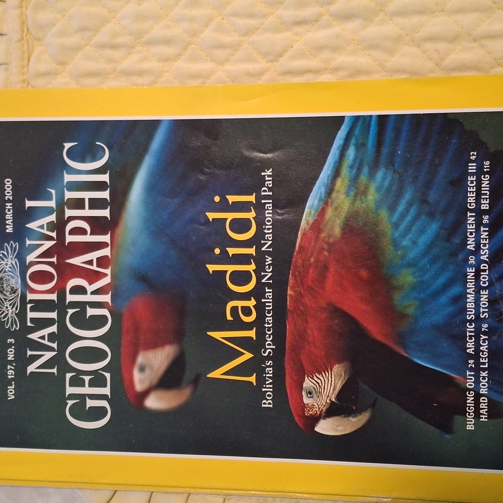 National Geographic Magazine Set - Picture 3 of 5